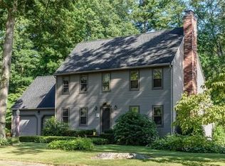 15 Whitney Ln, Upton, MA 01568