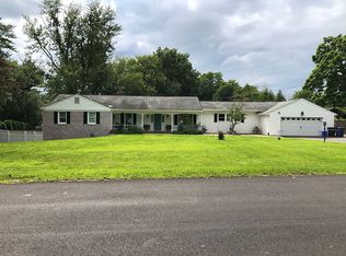 15604 Ancient Oak Dr, Gaithersburg, MD 20878
