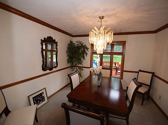 Formal dining room