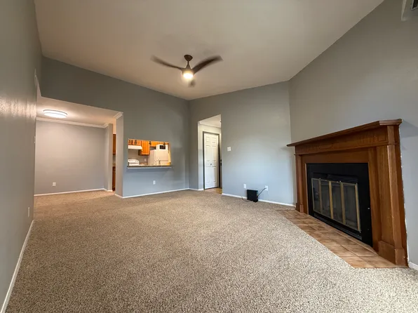505 Oppenheimer Dr APT 418, Los Alamos, NM 87544