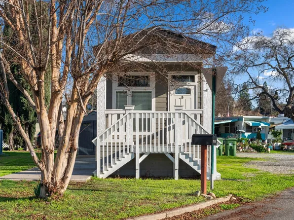 715 Oakdale St, Folsom, CA 95630