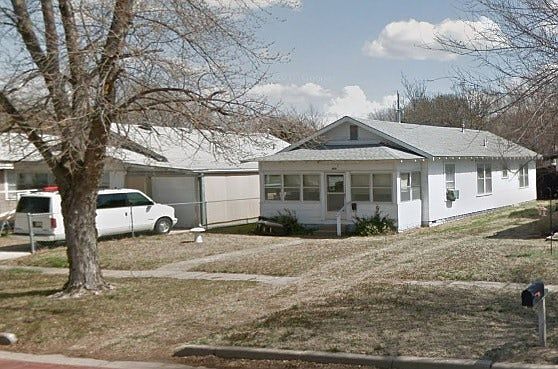 1st image of 1424 S A St