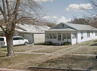 1424 S A St, Arkansas City, KS 67005
