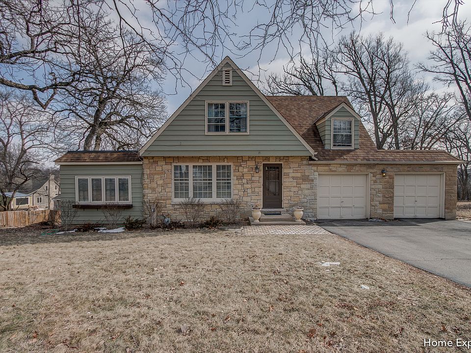1st image of 354 N Batavia Ave