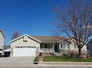 1072 W 4200 S, Riverdale, UT 84405