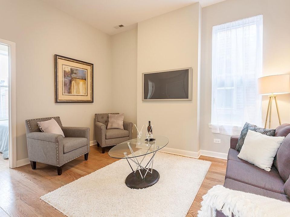 1st image of 1930-1 N Damen Ave #2F
