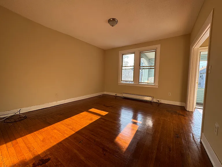 134-3 Magnolia St #3C — Photo 8