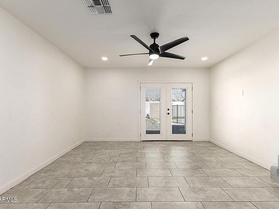 5th image of 1912 W ROMA Avenue