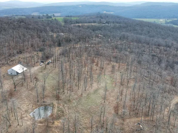 553 Madison St #6615, Huntsville, AR 72740