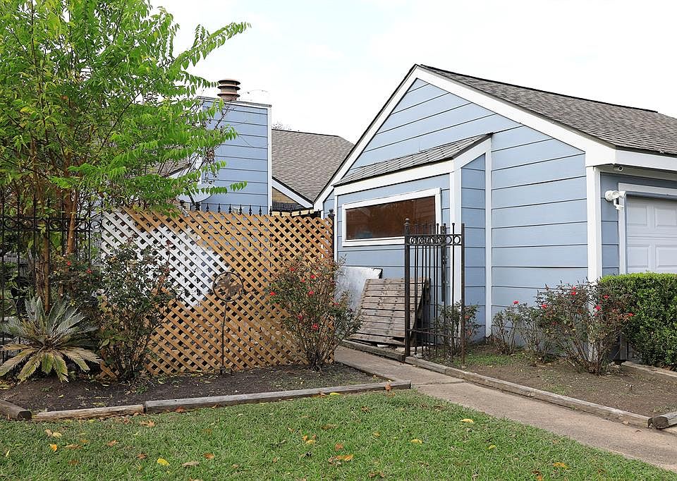 1st image of 10002 Fairplum Dr