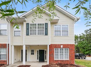 1800 Eagle Beach Ct, Raleigh, NC 27610