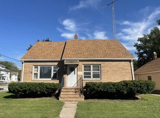 750 Wright St, Oshkosh, WI 54901