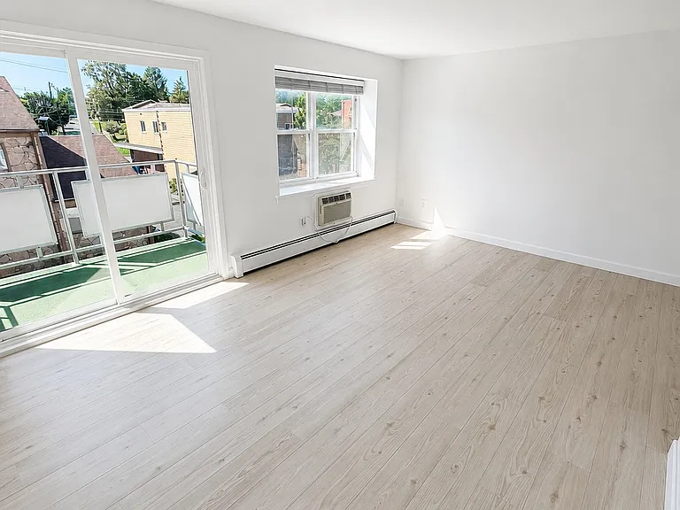 20 Jefferson St #B2 — Photo 9