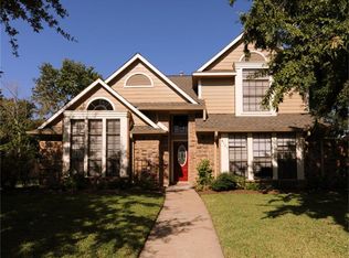 8107 Green Devon Dr, Houston, TX 77095