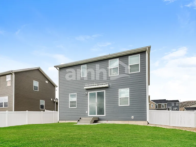 1252 S Brixton Ave — Photo 19