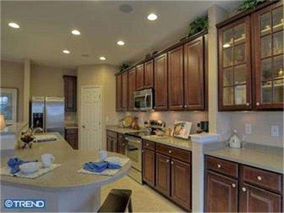 3rd image of 4438 Caledonia Way