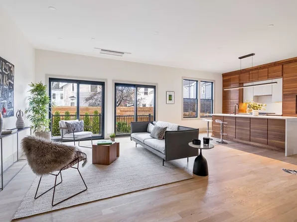 383 Windsor St #383, Cambridge, MA 02141