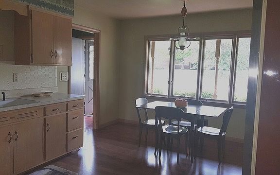 5th image of 1404 Lakeview Dr