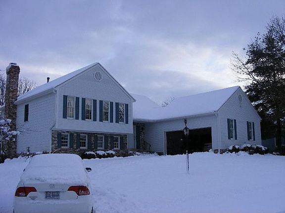 4th image of 10164 Woodbury Dr
