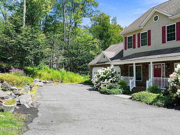 5th image of 368 Jubilee Rd