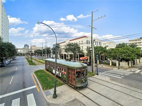 1224 Saint Charles Ave #214 Photo 1
