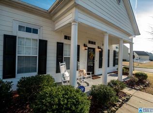 6420 N Clubview Cir, Bessemer, AL 35022