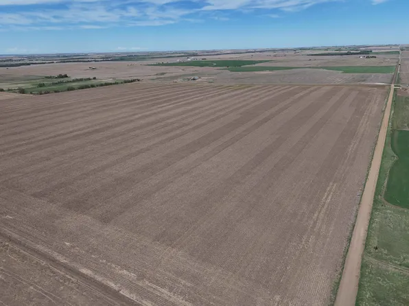 750 Camp Rd, Glasco, KS 67445