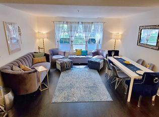 165 Pleasant St APT 112, Cambridge, MA 02139