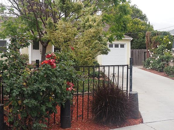 2nd image of 50 Henderson Pl
