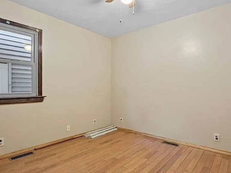 3033 Shadowfax Dr — Photo 9