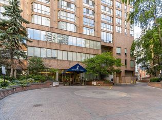 44 Saint Joseph St #1212, Toronto, ON M4Y2W4