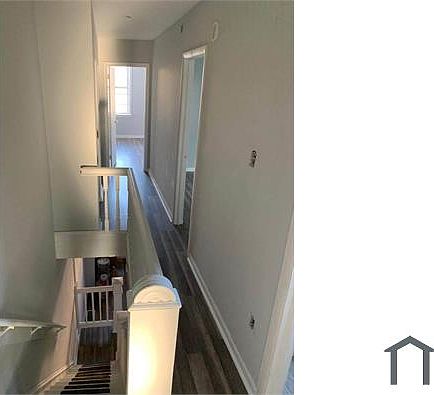 3rd image of 2616 N 31st St #2616