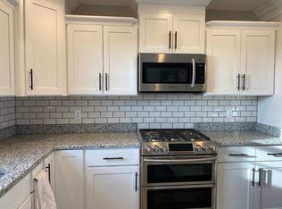 5804 Southern Hills Dr, Baxter, TN 38544