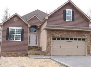 8649 E Maple Valley Dr, Chattanooga, TN 37421