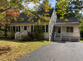 15 Plantation Rd, Plymouth, MA 02360