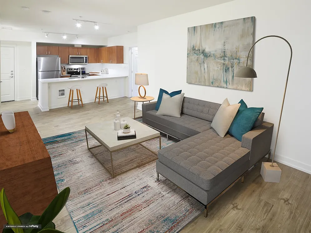 Avalon Bellevue — Photo 3