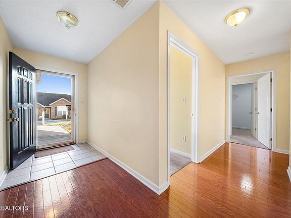 4th image of 3231 Misty Hill Way