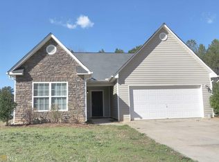 10 Palmer Pl, Grantville, GA 30220