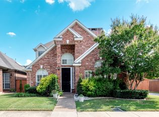 310 Moss Hill Rd, Irving, TX 75063