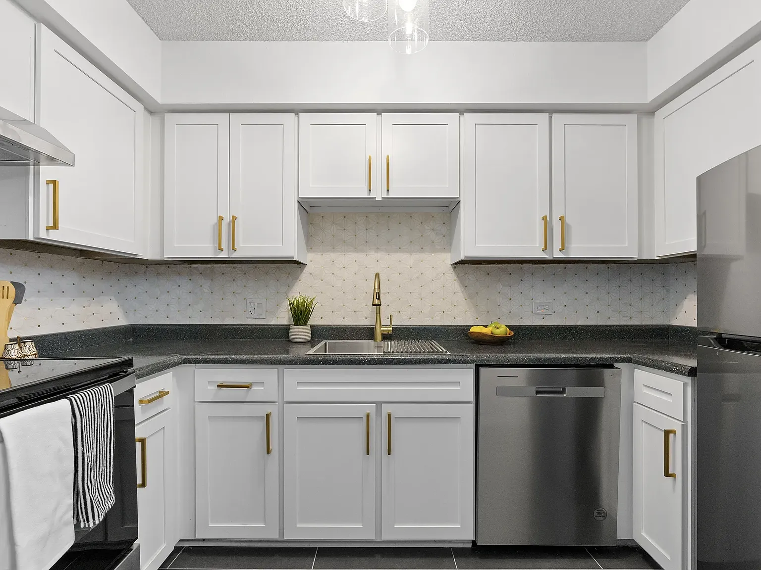 1 bed, 791 sqft, $1,995 — Photo 4