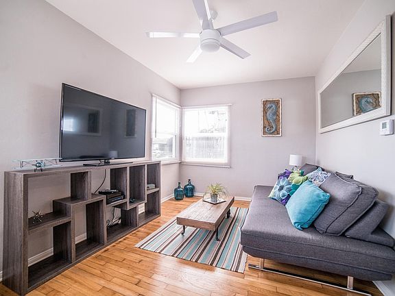3rd image of 624 Diamond St