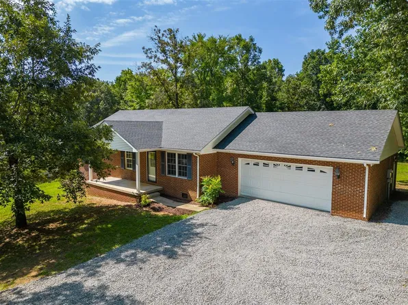 75 Misty Row Ln, Scottsville, KY 42164