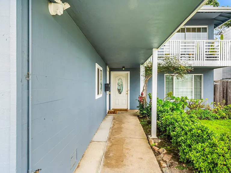 2440 Erin Pl — Photo 31