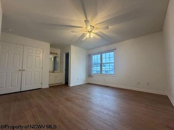 5th image of 808 Carmell Ct