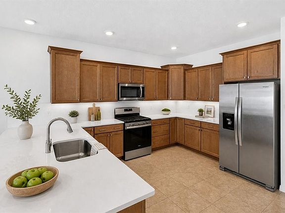 3rd image of 5883 SW 77th Ct