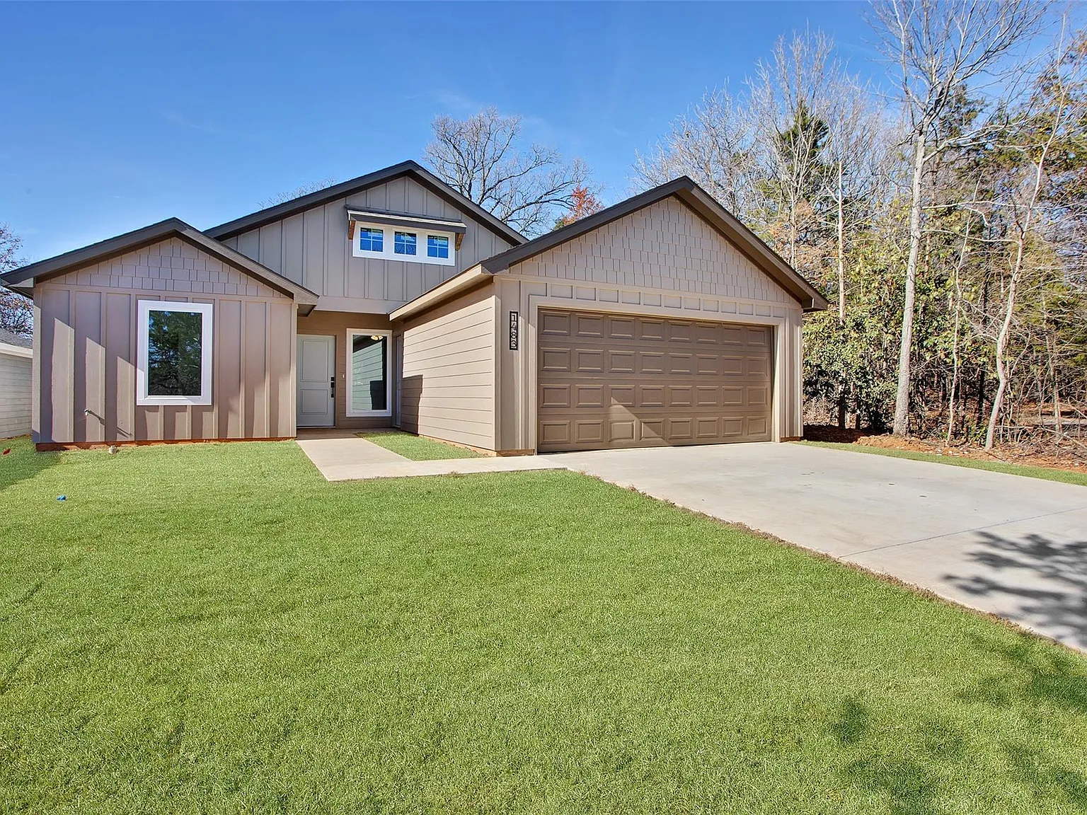 4 bed, 1590 sqft, $2,250 — Photo 4