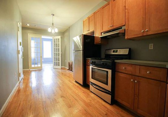 3rd image of 79 Central Ave APT 1R