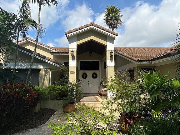 2nd image of 16140 SW 77th Ave