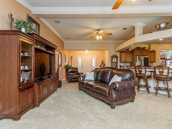 5th image of 3010 N Eagle Nest Ave