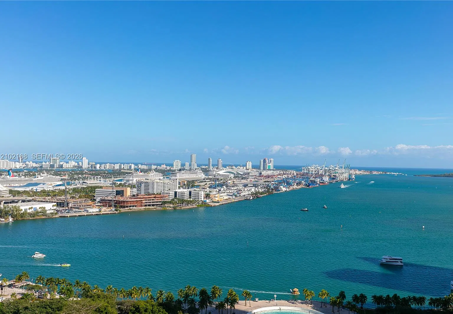 50 Biscayne Condo — Photo 4